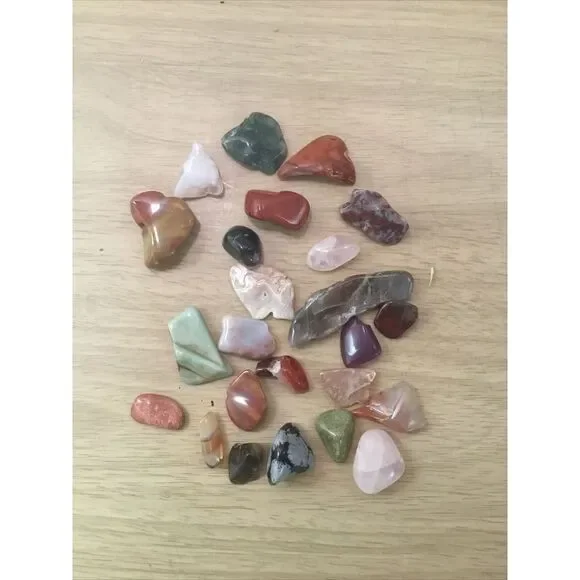 Lot Of Shiny Rocks - Picture 1 of 16